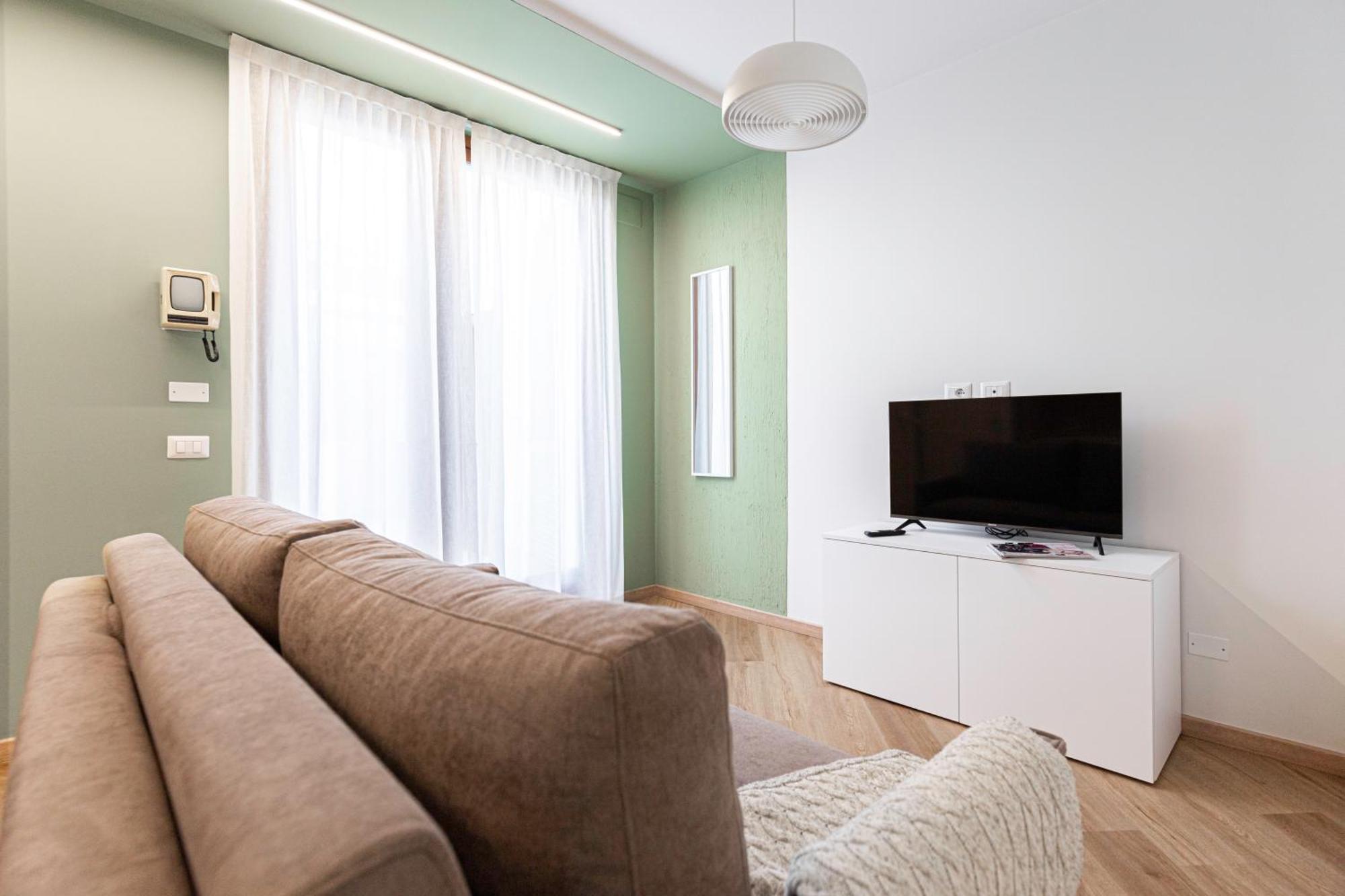 Il Chiostro Di Santa Caterina Apartment วิแมร์คาเต ภายนอก รูปภาพ